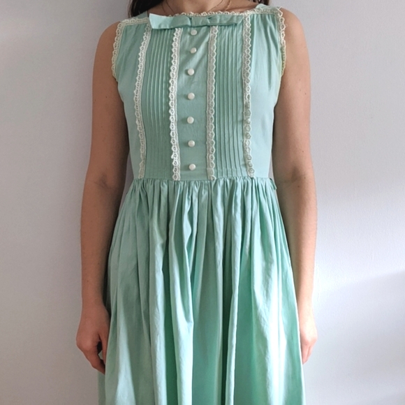 1940’s Sea Foam Green A-Line Dress - Picture 3 of 5